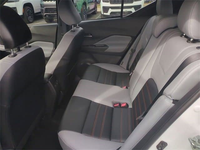 Used 2023 Nissan Kicks SR w/ SR Premium Package image 21