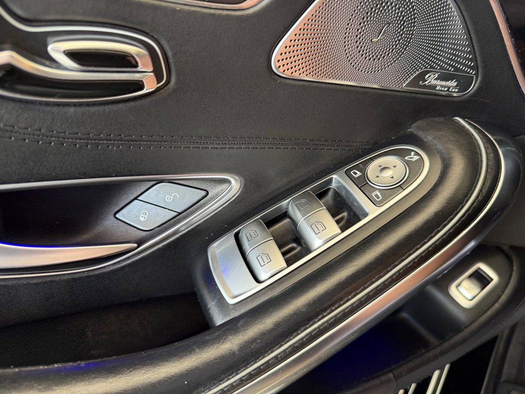 Used 2016 Mercedes-Benz S 63 AMG 4MATIC Coupe image 40