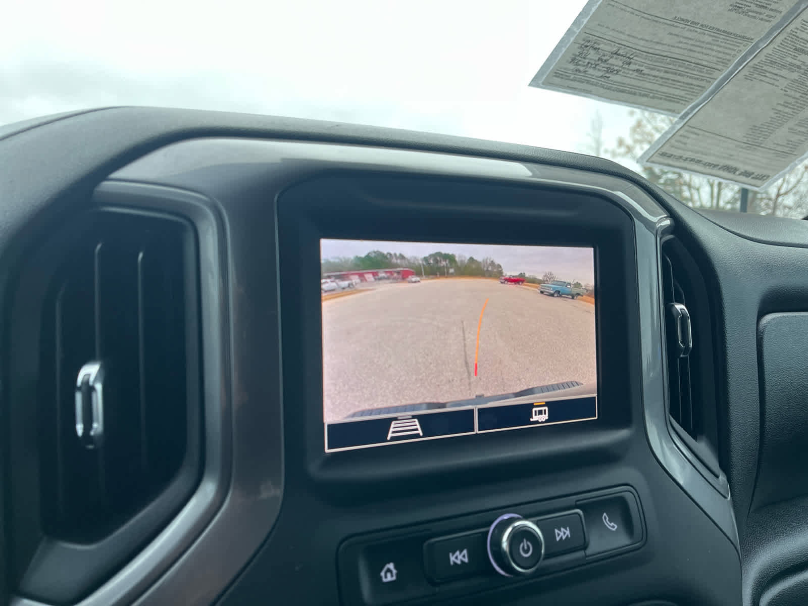 Used 2024 Chevrolet Silverado 2500 Custom w/ Custom Value Package image 25