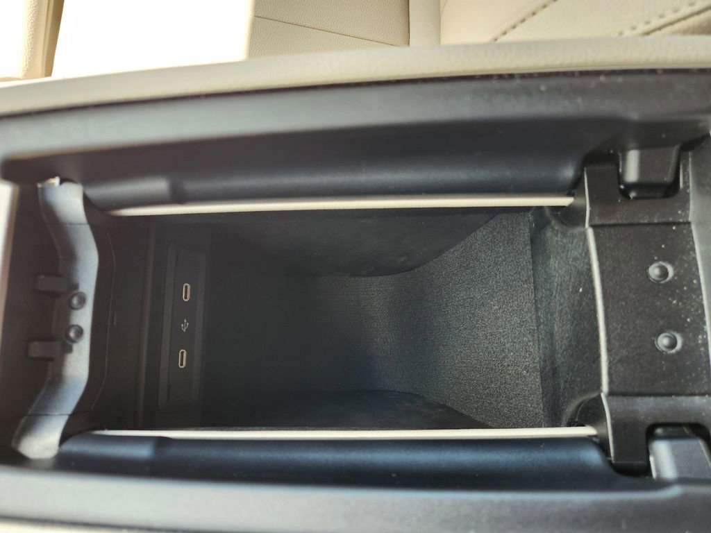 Used 2025 Mercedes-Benz GLA 250 4MATIC image 28