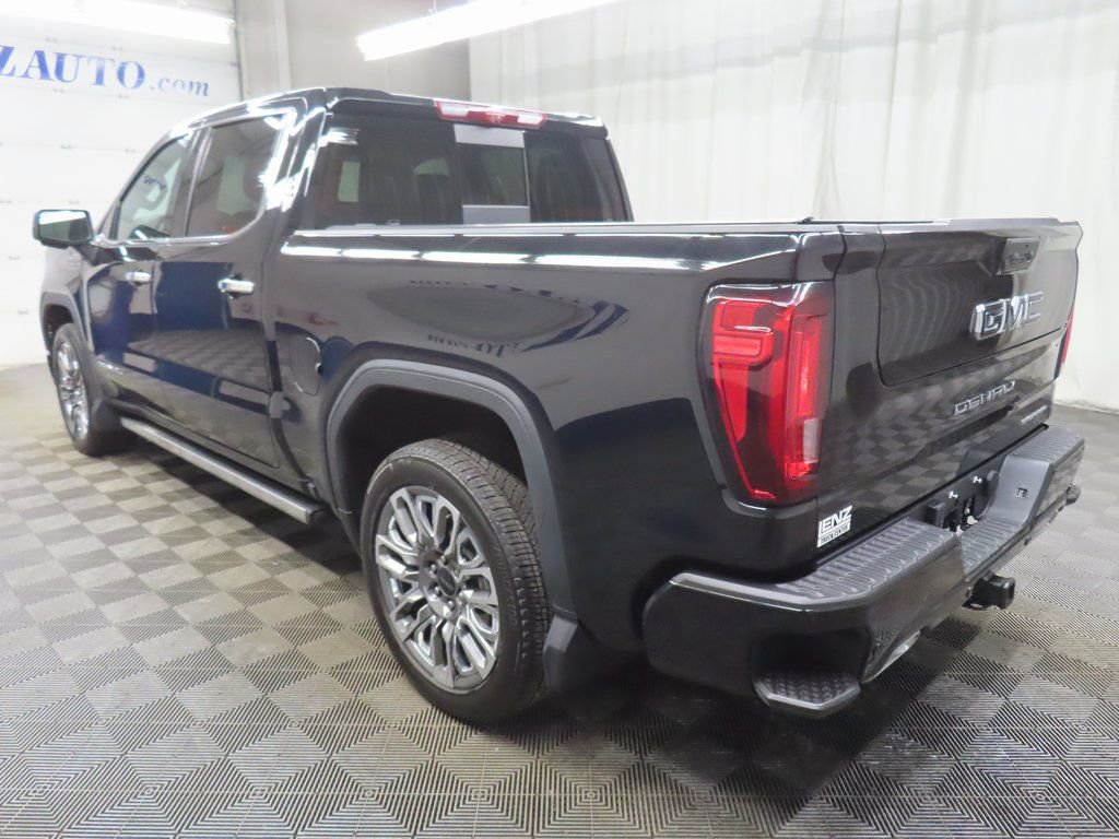 Used 2025 GMC Sierra 1500 Denali Ultimate AWD/4WD image 5