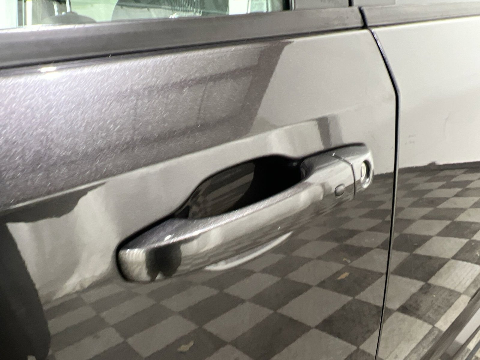 Used 2019 Dodge Journey SE w/ Blacktop Package image 13