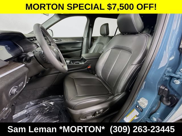 New 2026 Jeep Grand Cherokee L Limited w/ Limited Altitude Package AWD/4WD image 21