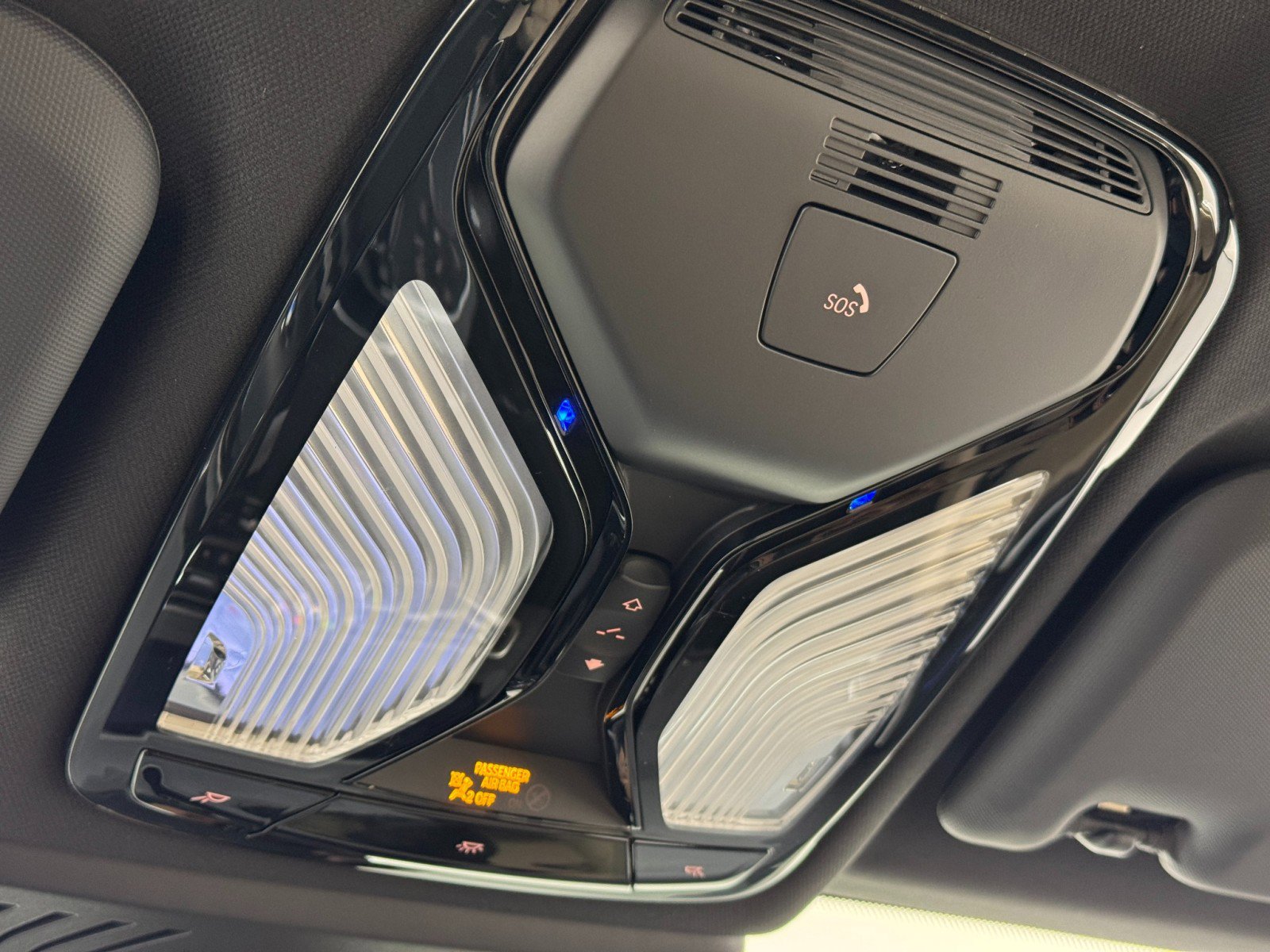 Used 2024 BMW X3 xDrive30i w/ Premium Package w/ZPA image 34