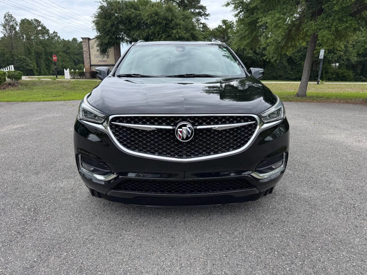 Used 2018 Buick Enclave Avenir AWD/4WD image 28