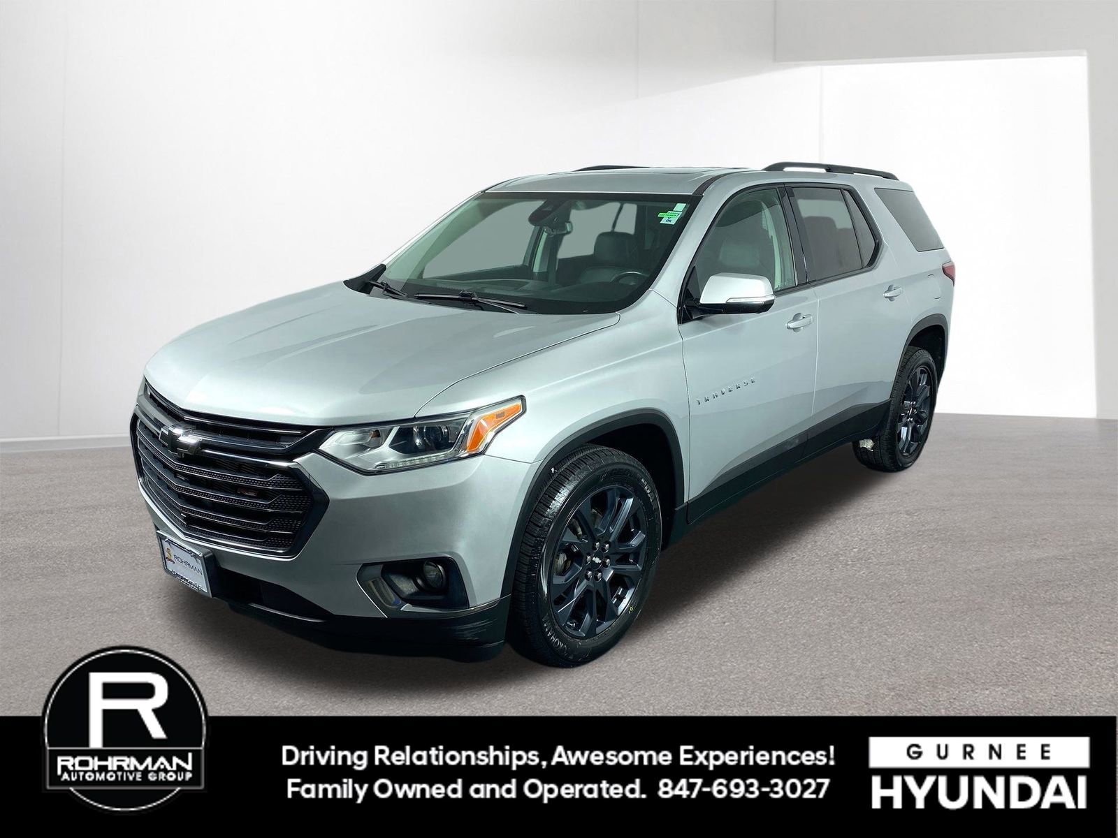 Used 2020 Chevrolet Traverse RS image 2