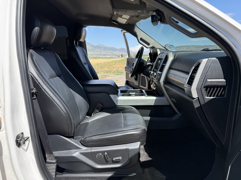 Used 2018 Ford F350 Lariat w/ Lariat Ultimate Package AWD/4WD image 37