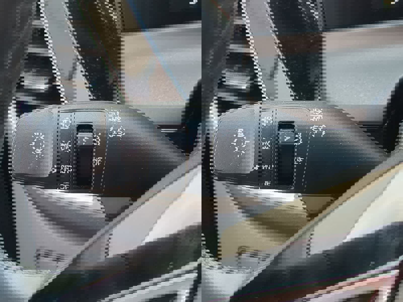 Used 2024 Kia Seltos S image 33