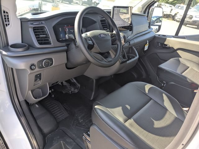 New 2026 Ford Transit 250 148 Medium Roof w/ Load Area Protection Package RWD image 11