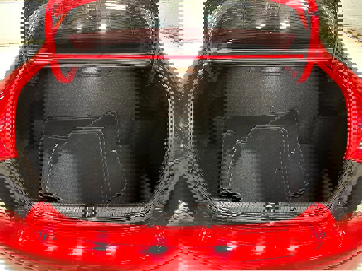 Used 2006 Pontiac GTO image 10