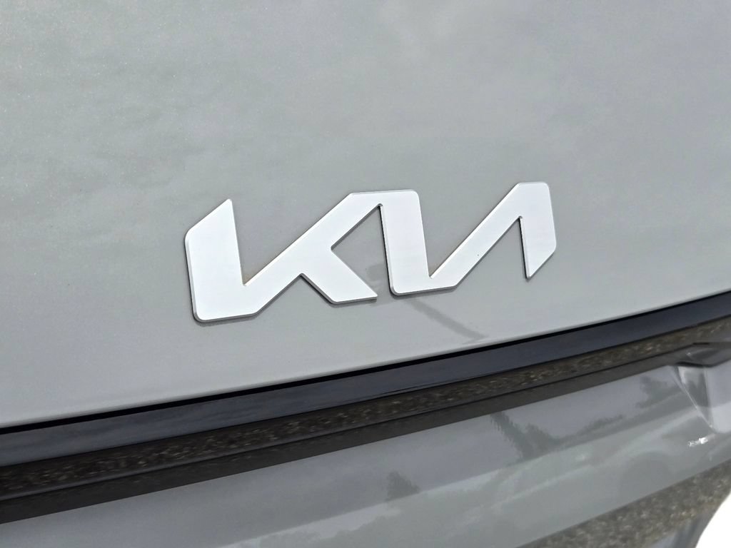 New 2026 Kia EV6 Light RWD image 5