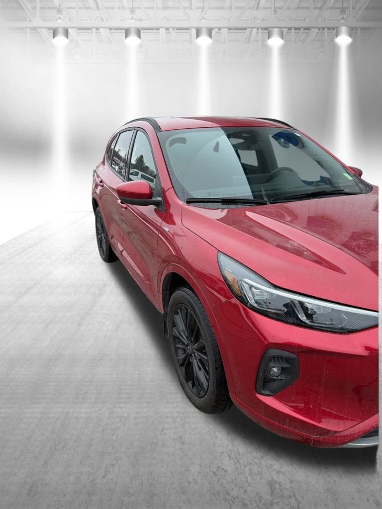 Used 2025 Ford Escape ST-Line Elite image 3