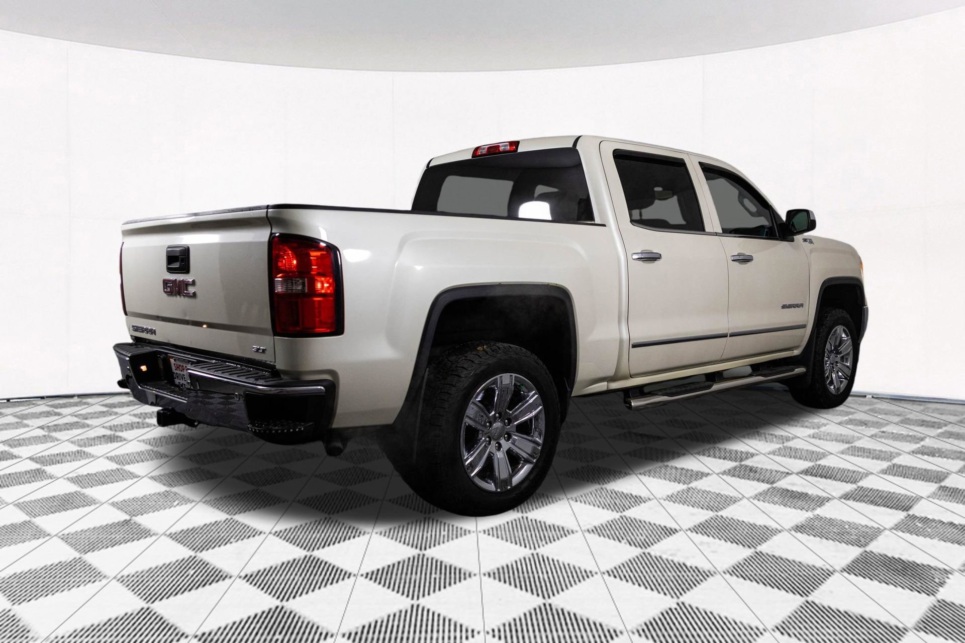 Used 2014 GMC Sierra 1500 SLT w/ Driver Alert Package image 13