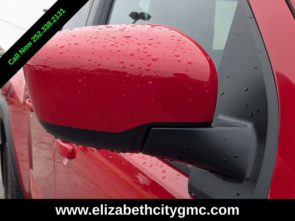 Used 2025 Nissan Frontier PRO-4X image 11