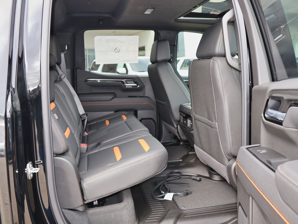 New 2026 GMC Sierra 1500 AT4 w/ AT4 Premium Package image 32