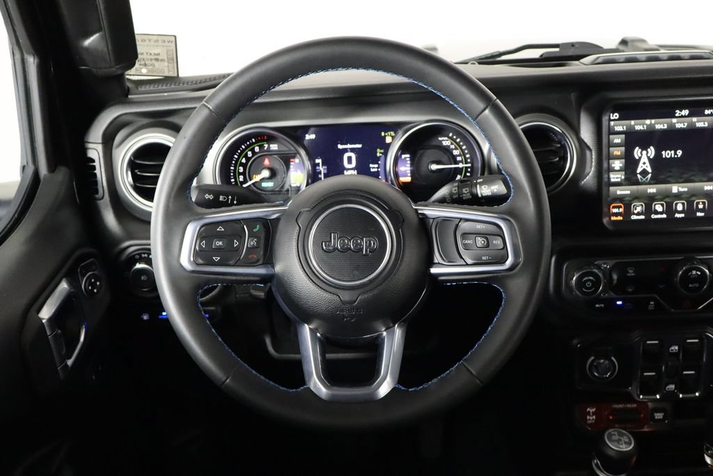 Used 2023 Jeep Wrangler Unlimited Rubicon 4xe AWD/4WD image 7