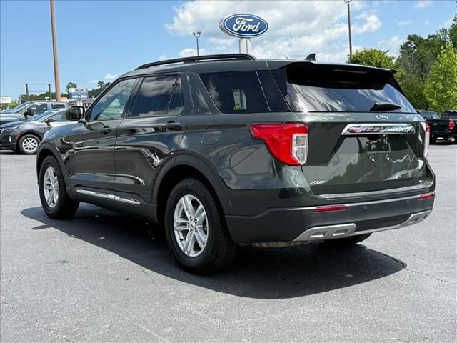 Used 2023 Ford Explorer XLT w/ Equipment Group 202A RWD image 6