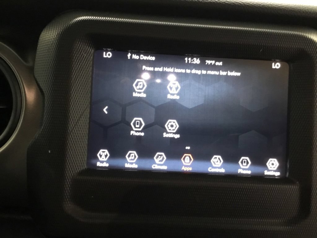 Used 2022 Jeep Wrangler Unlimited Sport AWD/4WD image 35