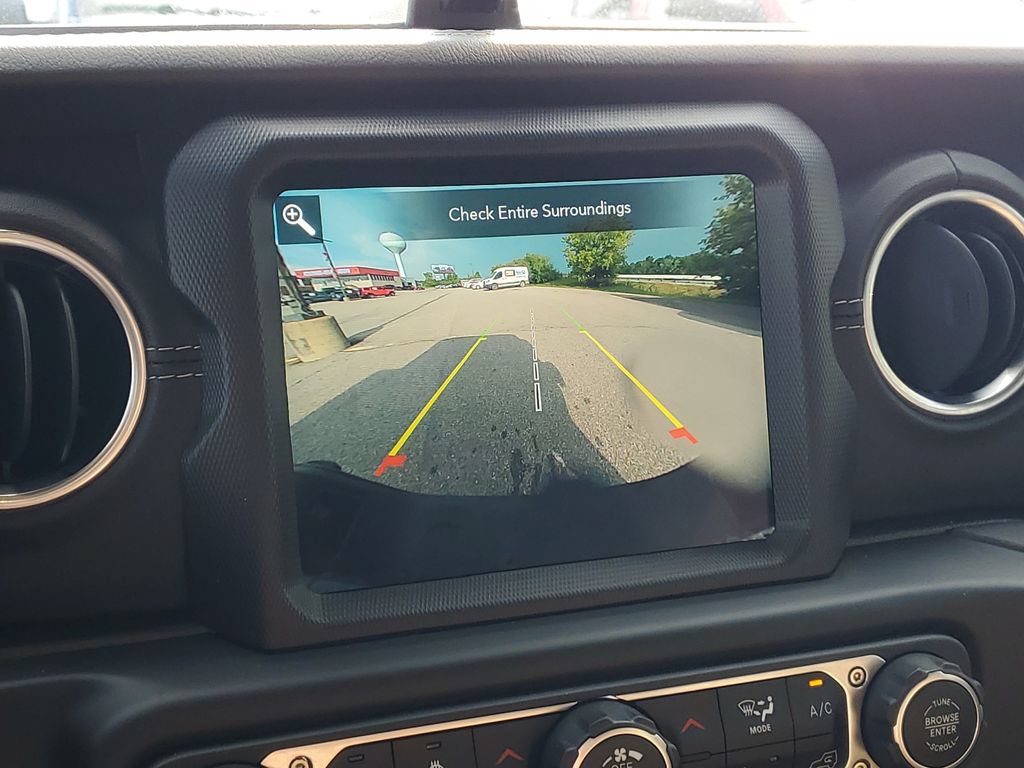 Used 2021 Jeep Gladiator Overland w/ Popular Equipment Package AWD/4WD image 28
