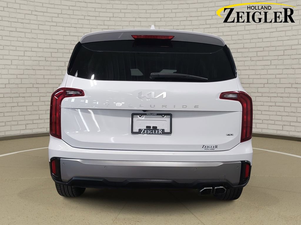 Used 2025 Kia Telluride S image 6