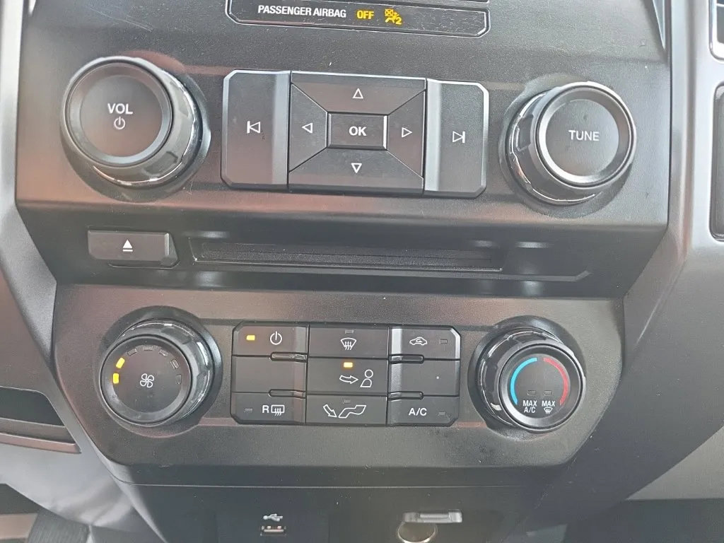 Used 2016 Ford F150 XLT w/ Equipment Group 301A Mid AWD/4WD image 30