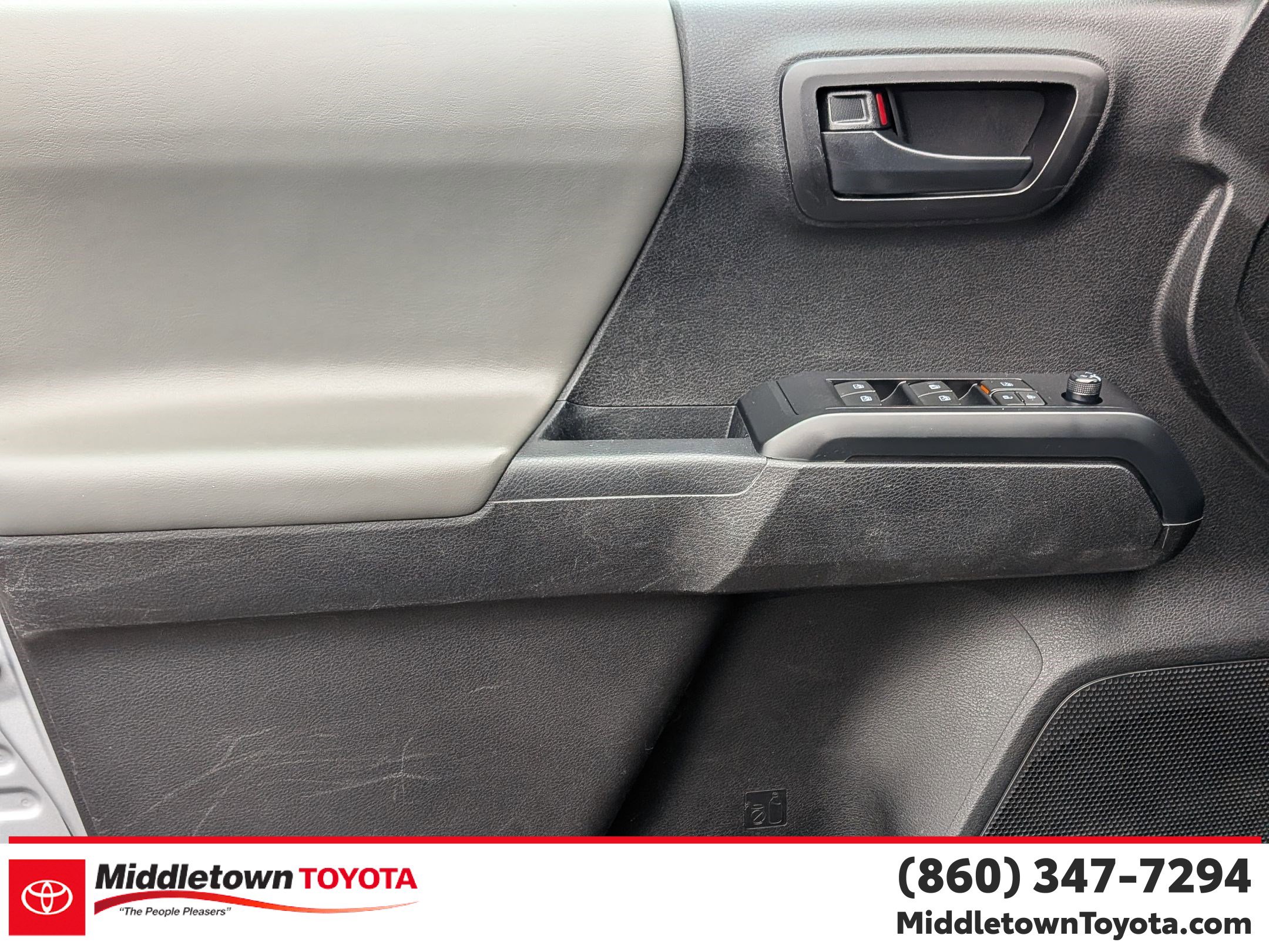 Certified 2021 Toyota Tacoma SR image 9