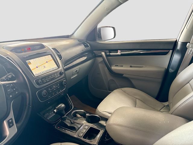 Used 2015 Kia Sorento SX image 25