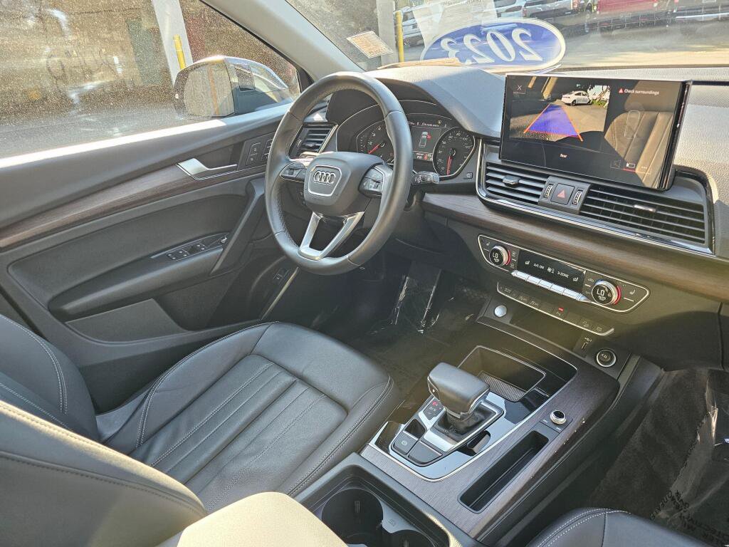 Used 2023 Audi Q5 2.0T Premium AWD/4WD image 10