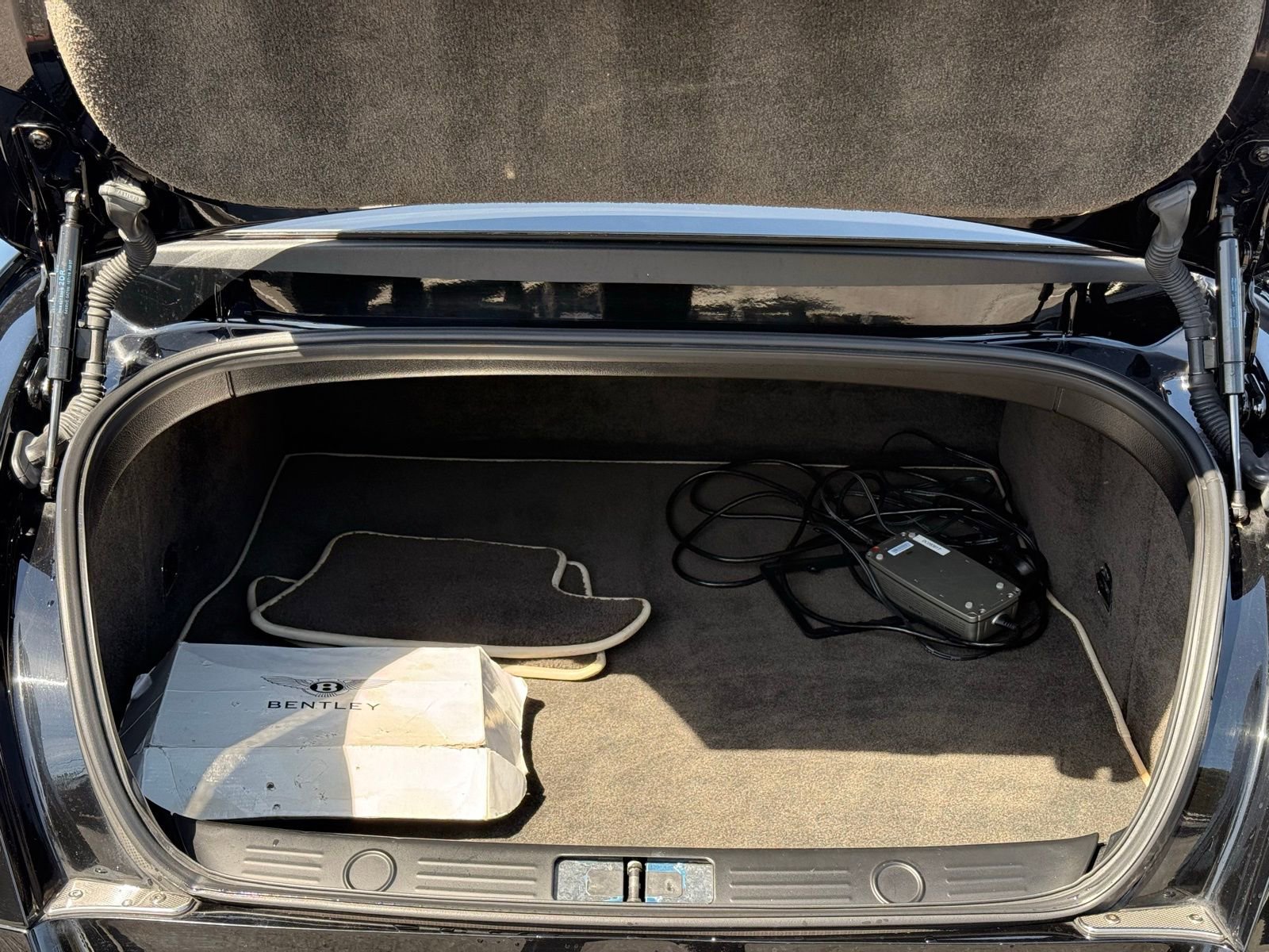 Used 2013 Bentley Continental GT image 12