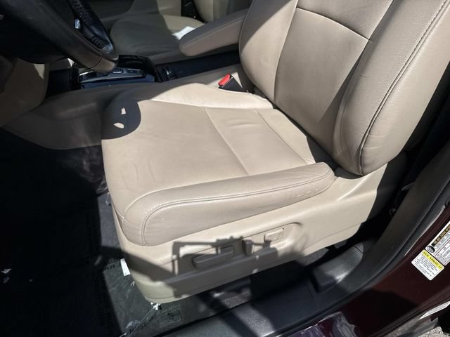 Used 2016 Honda Pilot Touring image 15