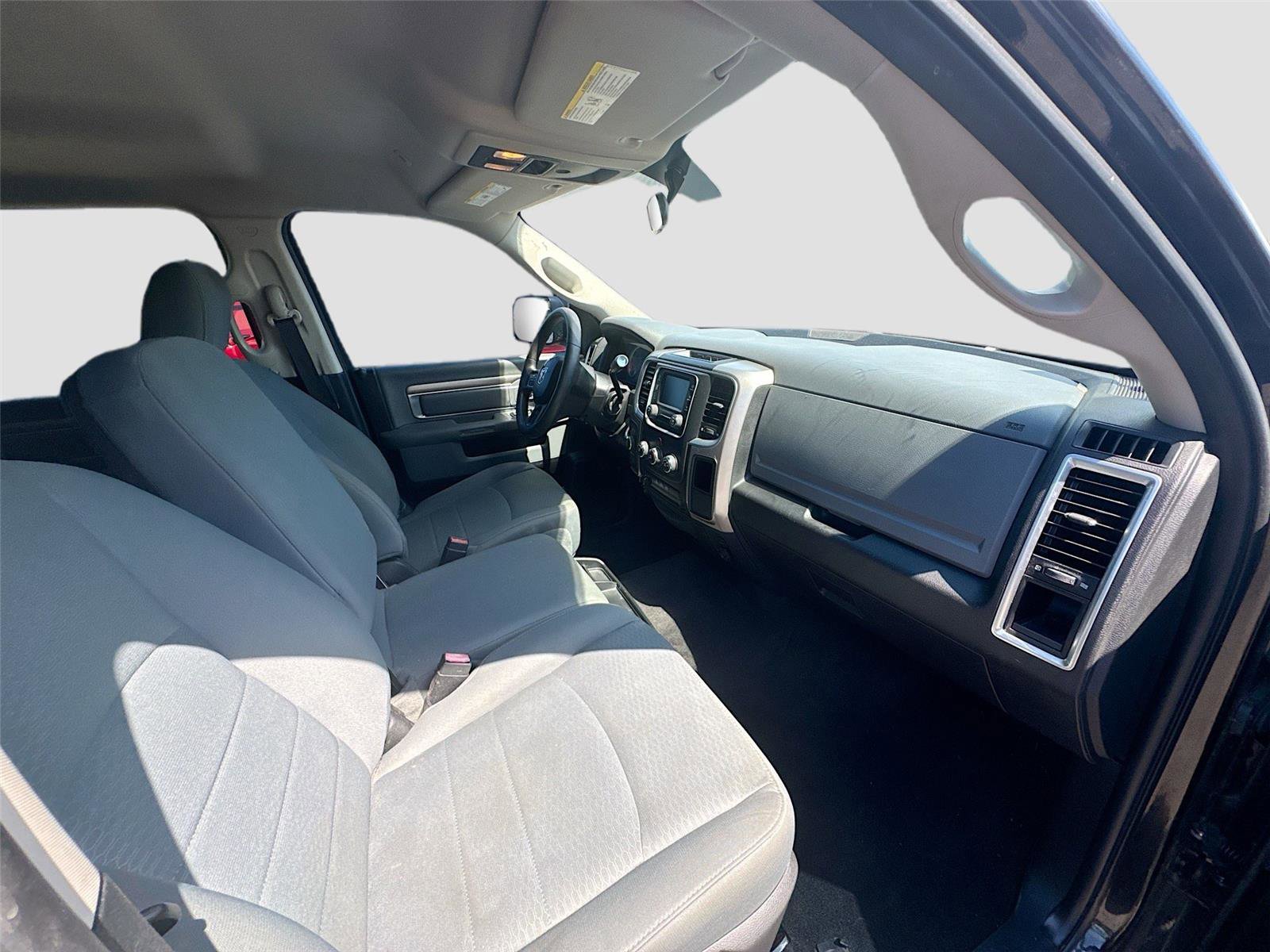 Used 2017 RAM 2500 SLT image 15