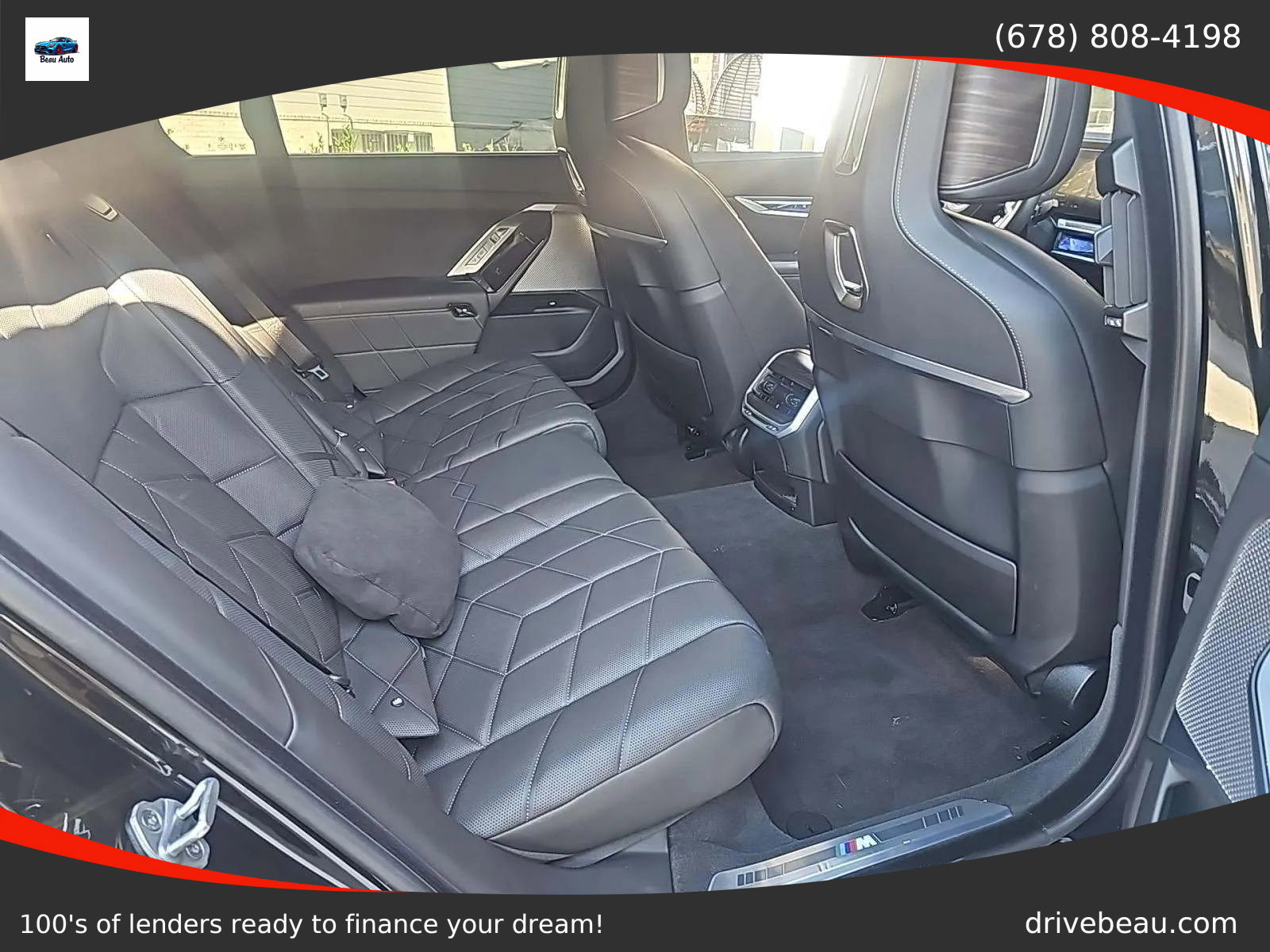 Used 2025 BMW i7 xDrive60 image 8