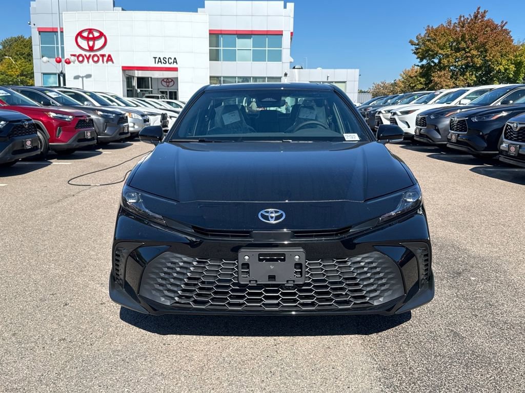 New 2026 Toyota Camry SE image 2