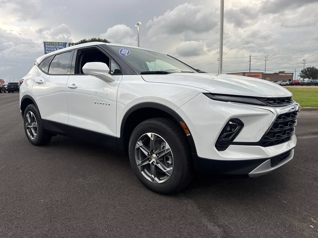 New 2026 Chevrolet Blazer LT FWD image 9