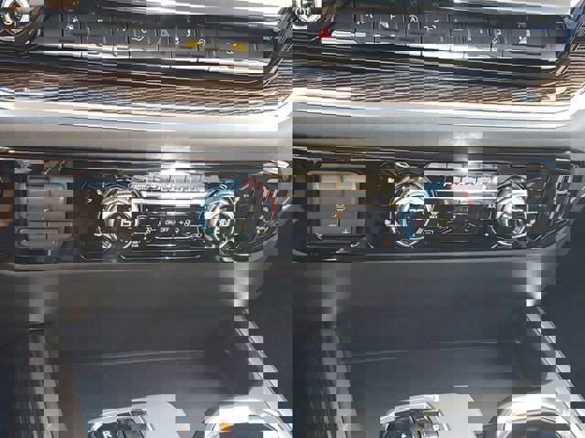 New 2026 GMC Sierra 1500 Elevation w/ Elevation Premium Package image 18