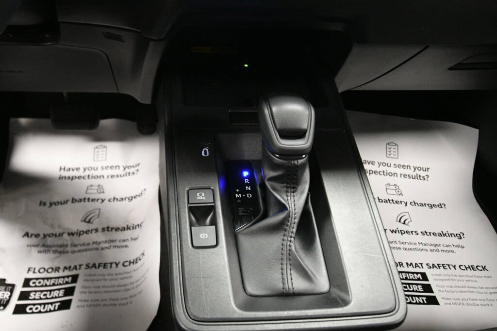 Certified 2026 Toyota Corolla Cross LE FWD image 17