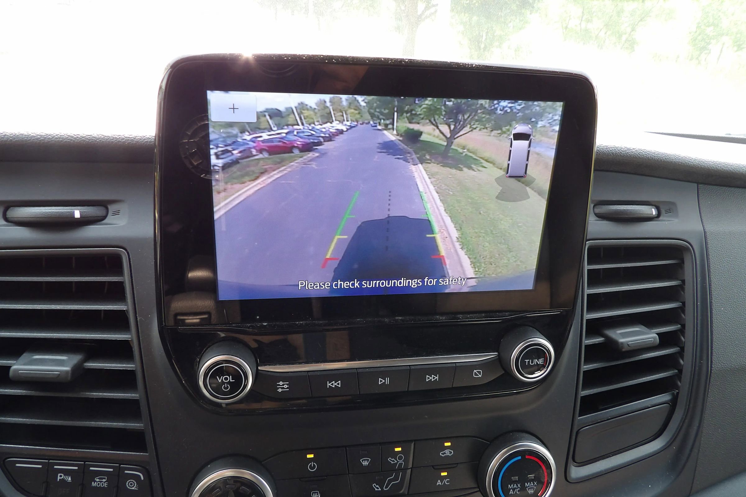 Used 2020 Ford Transit 250 Medium Roof RWD image 15