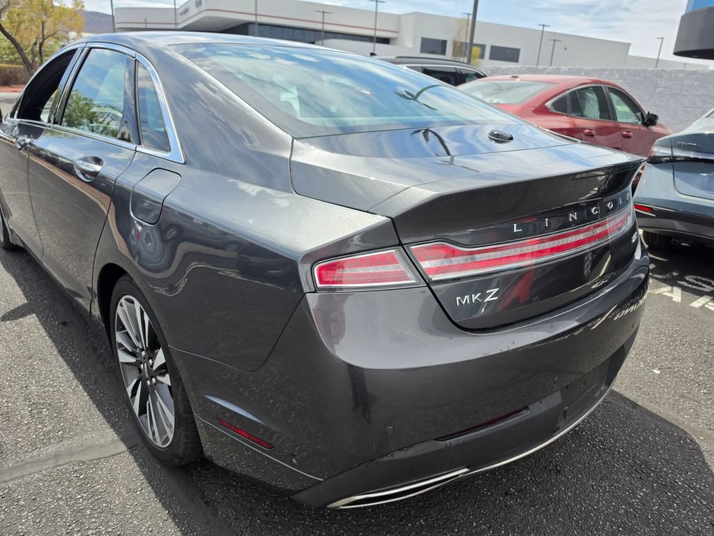 Used 2019 Lincoln MKZ Reserve FWD image 7