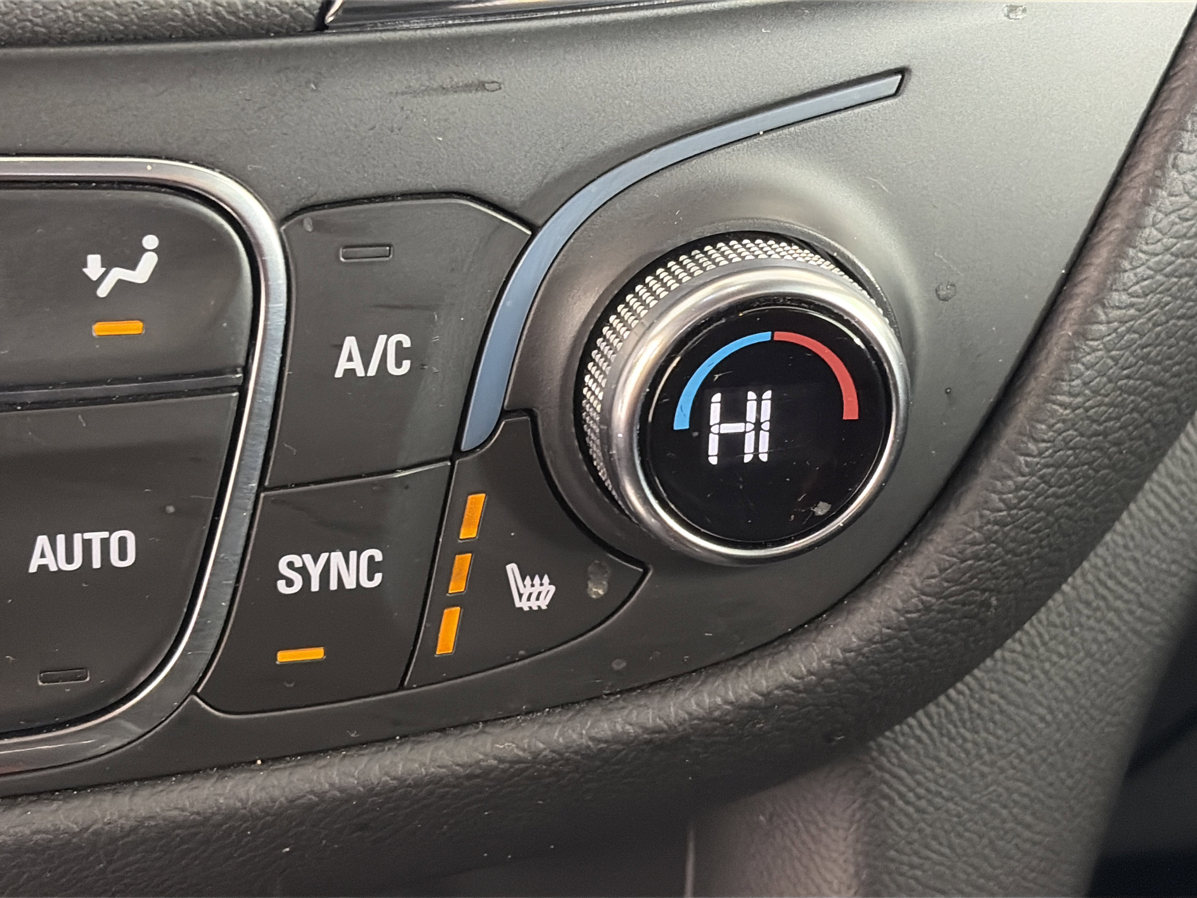 Certified 2023 Chevrolet Equinox LT image 24