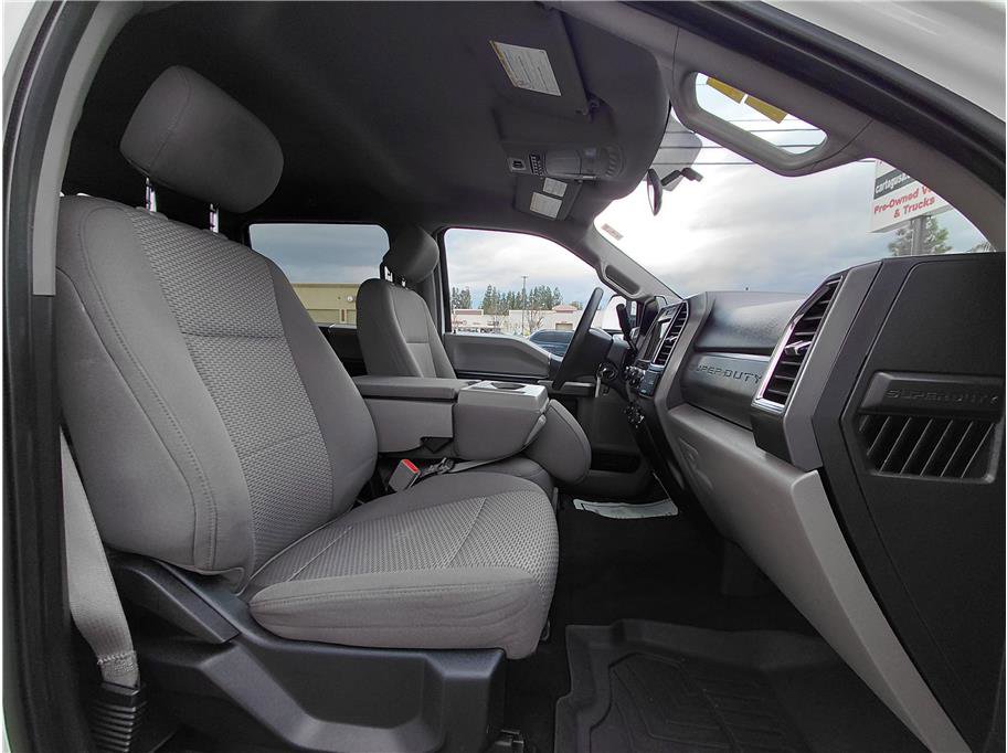 Used 2017 Ford F250 XLT w/ XLT Value Package image 13