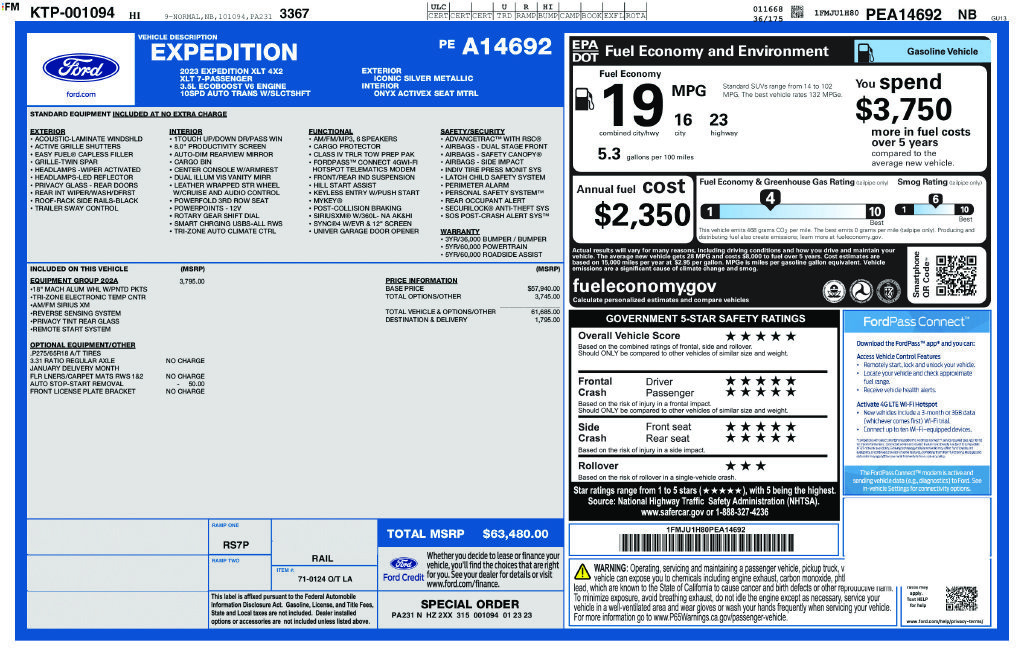 Used 2023 Ford Expedition XLT RWD image 2