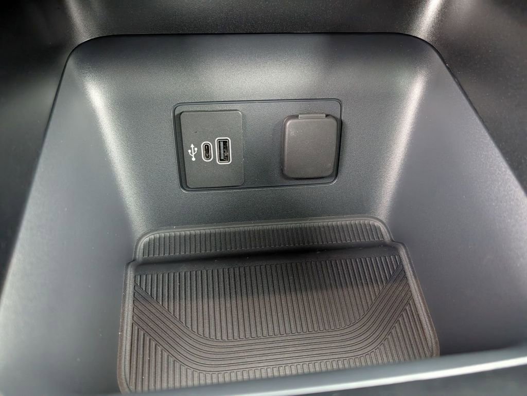 New 2026 Ford Explorer ST-Line w/ ST-Line Street Pack image 33