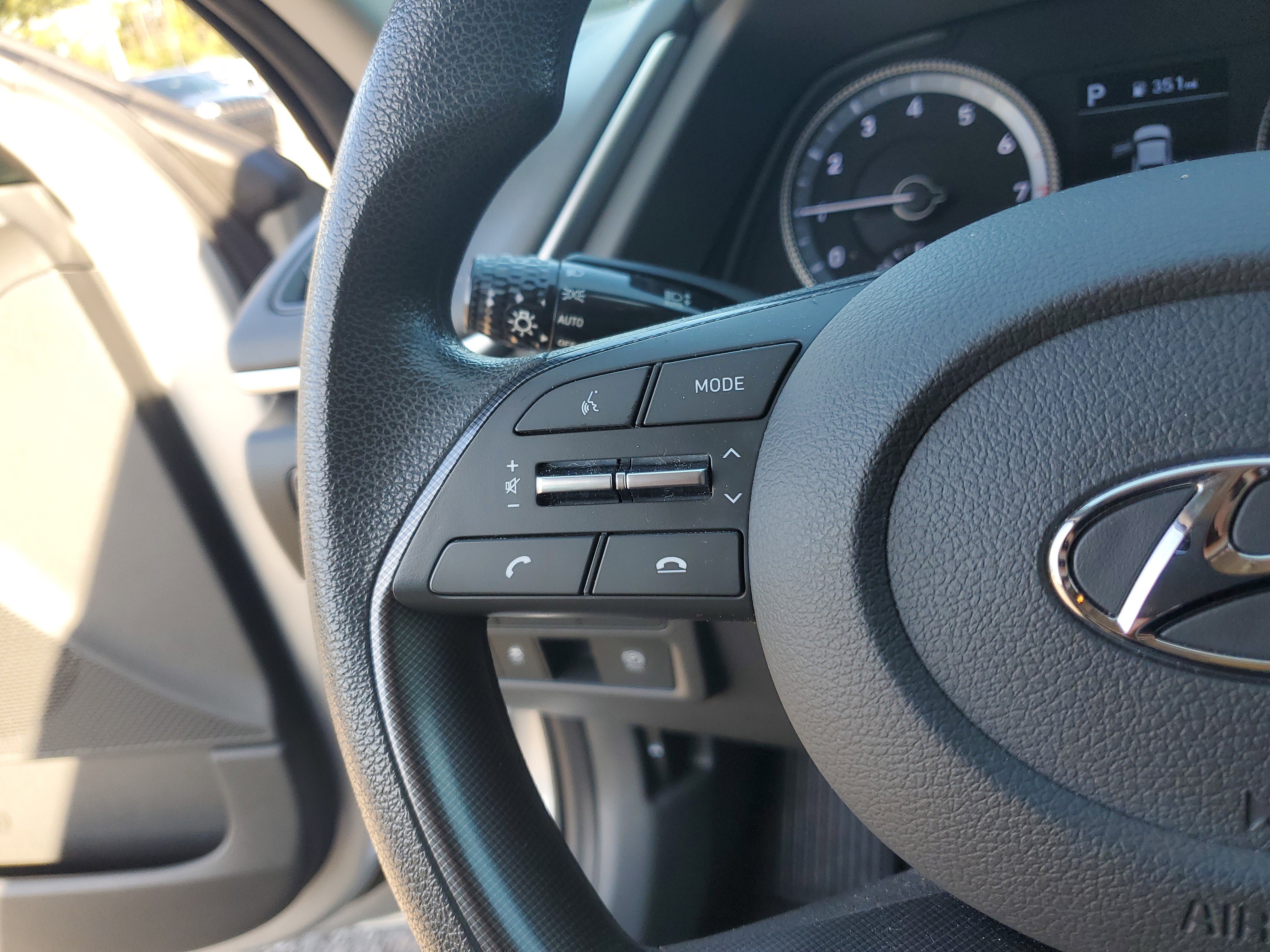 Used 2022 Hyundai Sonata SE image 15