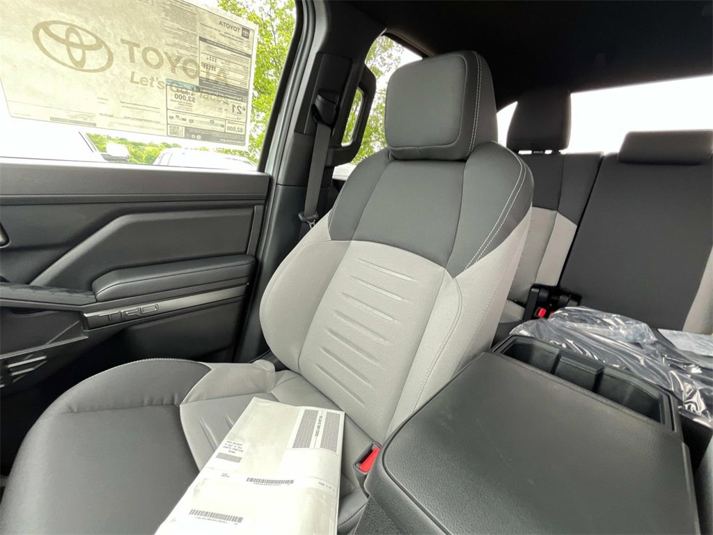 New 2025 Toyota Tacoma TRD Off-Road image 27