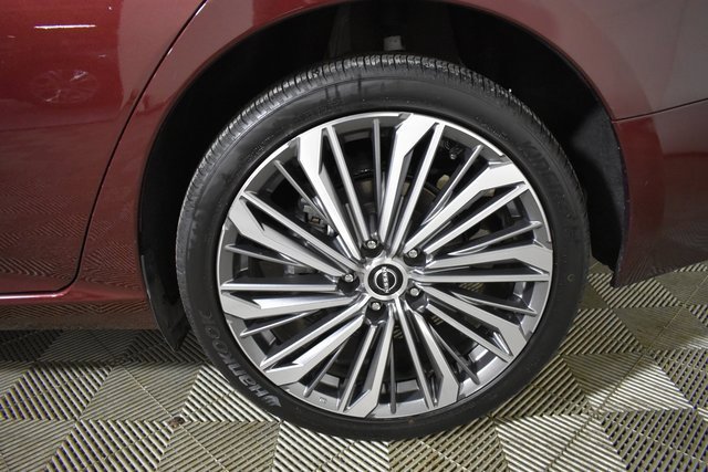 Certified 2025 Nissan Altima 2.5 SL image 45