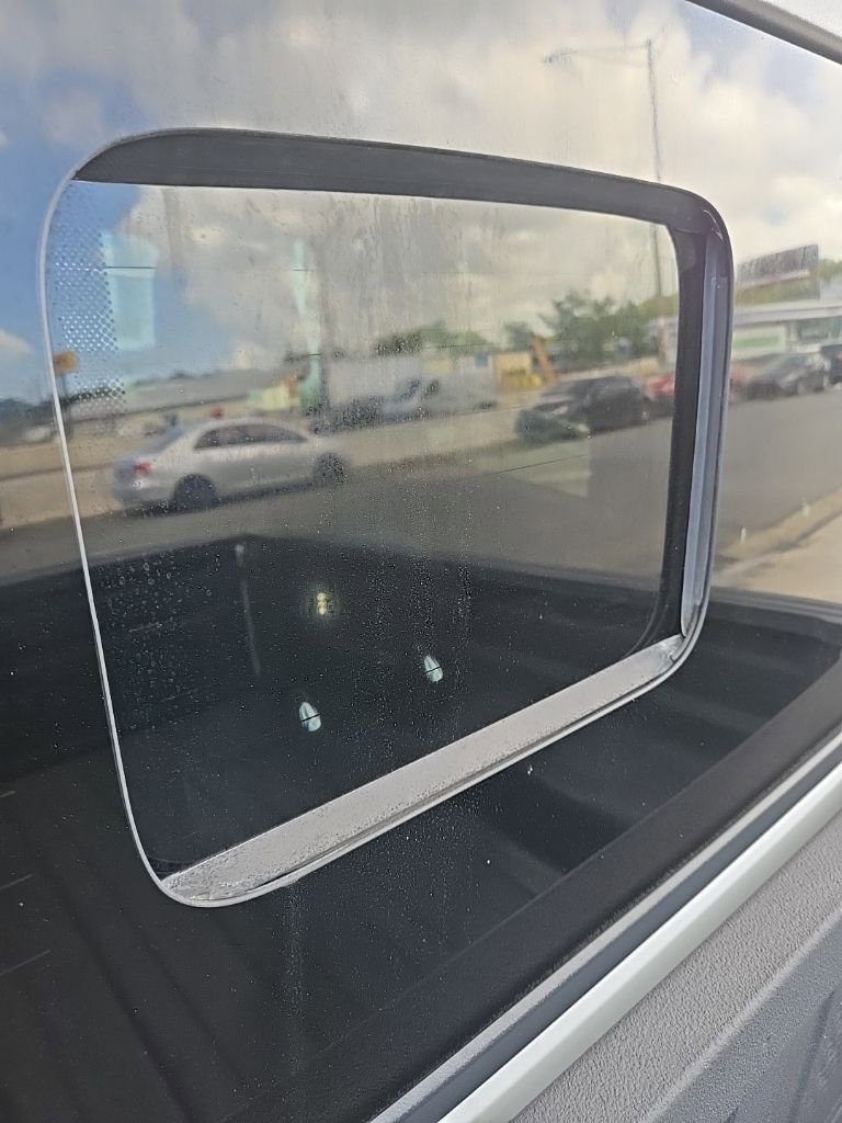 Used 2020 Jeep Gladiator Sport w/ Quick Order Package 24S image 16