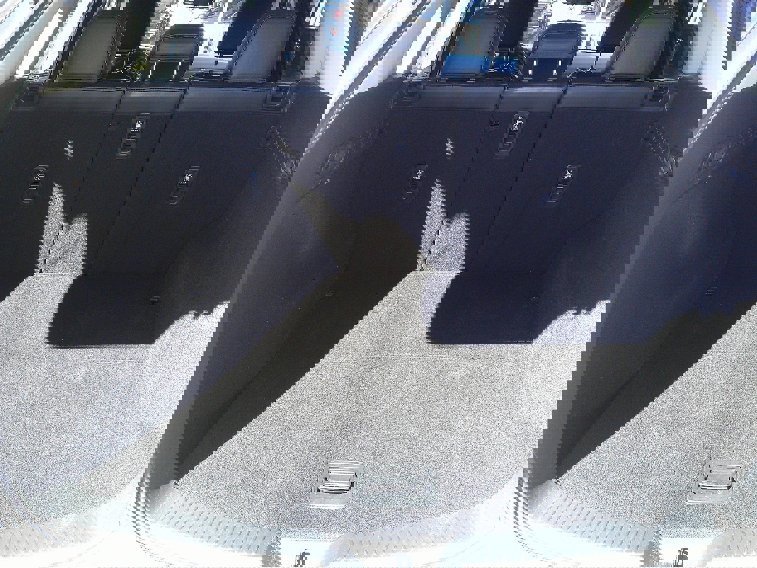 Used 2025 MAZDA CX-5 Carbon Edition image 25