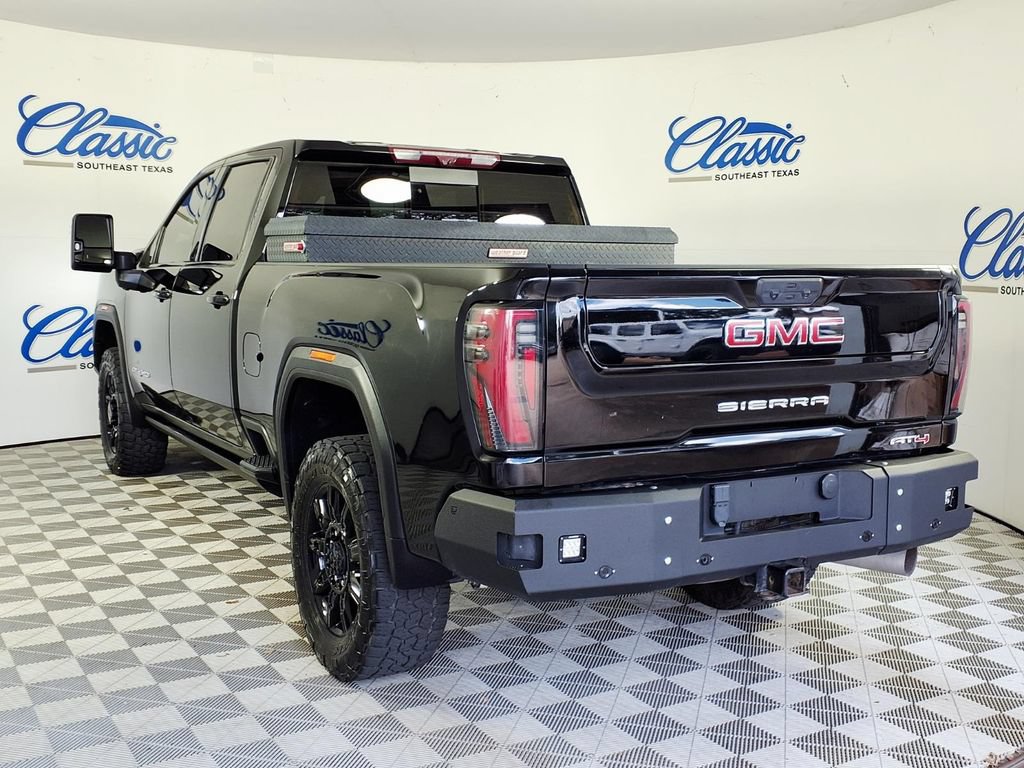 Used 2024 GMC Sierra 2500 AT4 w/ AT4 Premium Plus Package AWD/4WD image 2