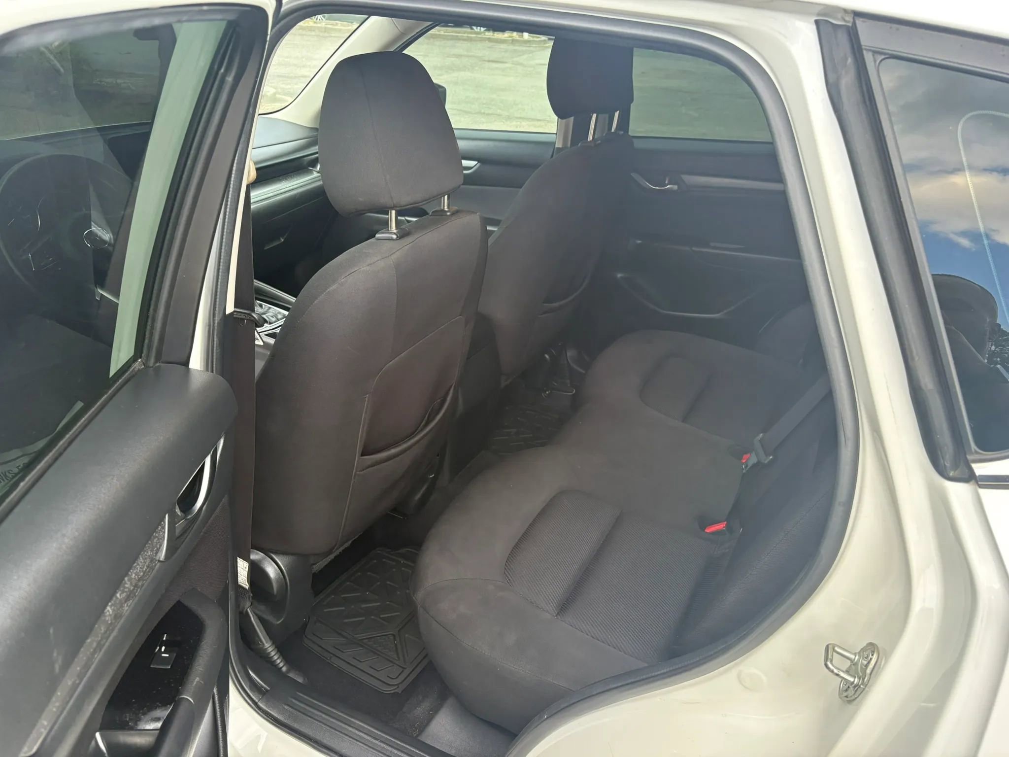 Used 2019 MAZDA CX-5 Sport image 7