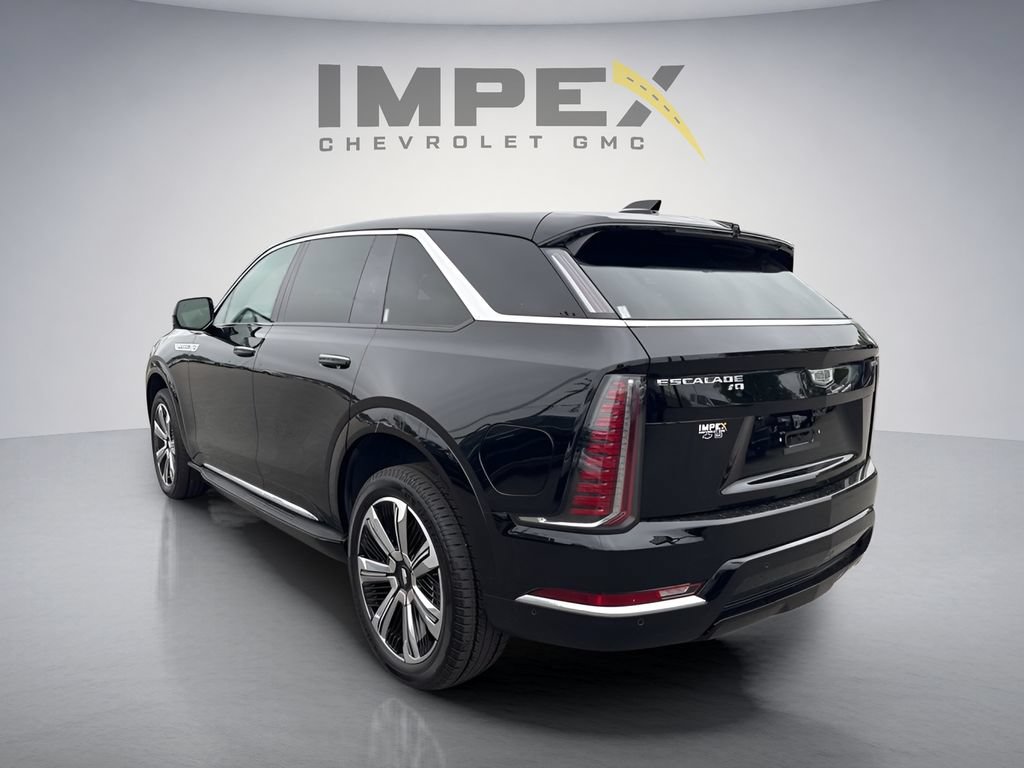 Used 2025 Cadillac Escalade IQ Luxury 2 w/ LPO, Premium Carpet Package AWD/4WD image 3